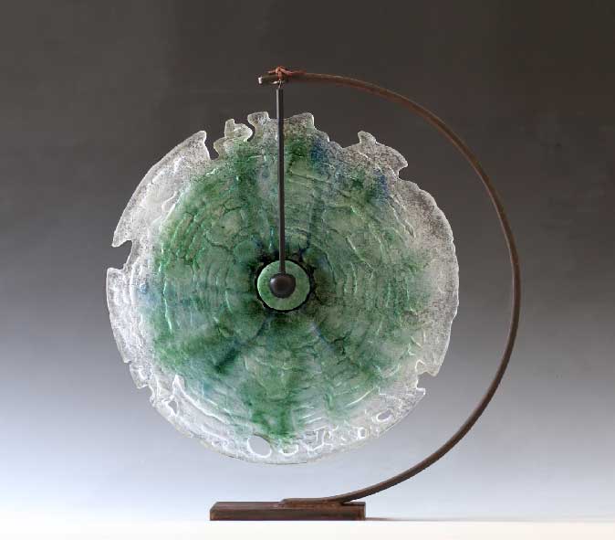 Gong L'Iroise - Pâte de cristal/acier patiné ø 46 x 58 cm