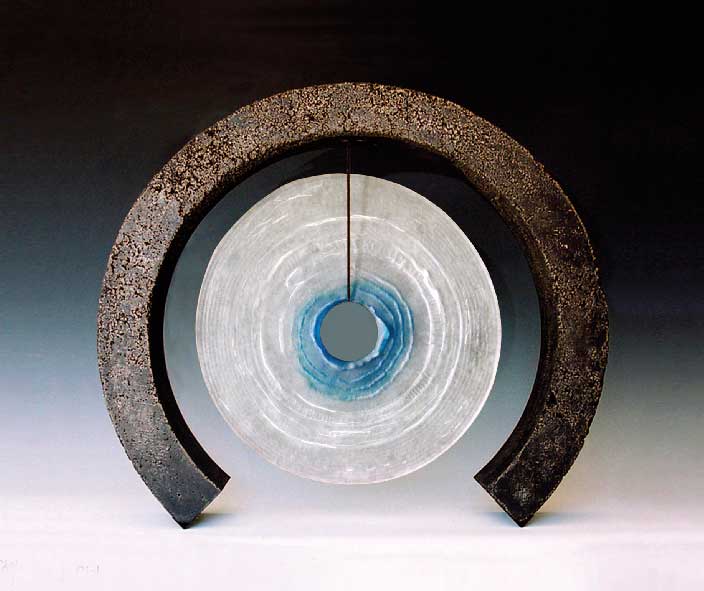 Gong Symbole du Ciel - Pâte de cristal/béton patiné ø 42 x 62 x 71 cm